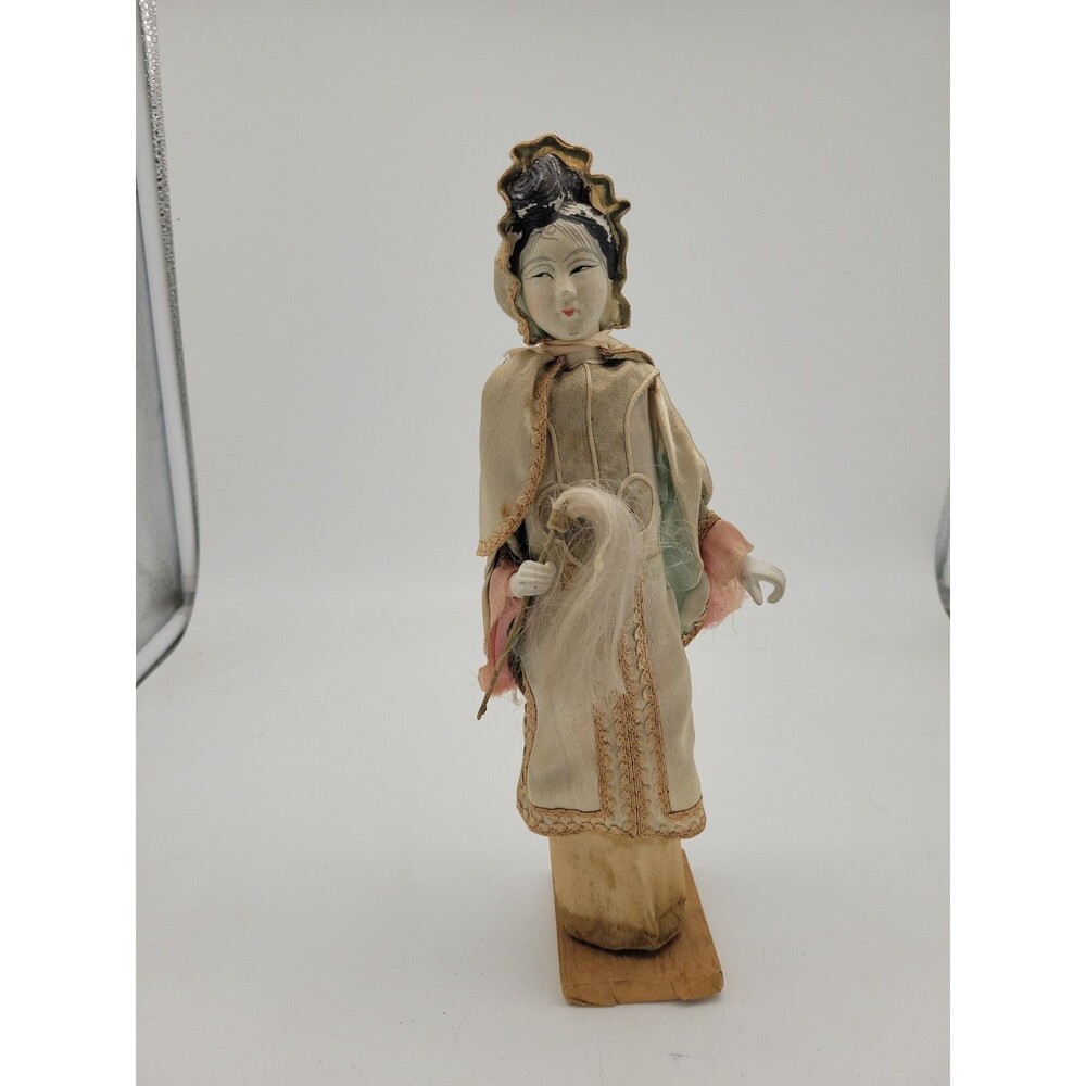 Vintage Silk Nishi Japanese Geisha Doll w/ Feather? Wand? on stand 16”